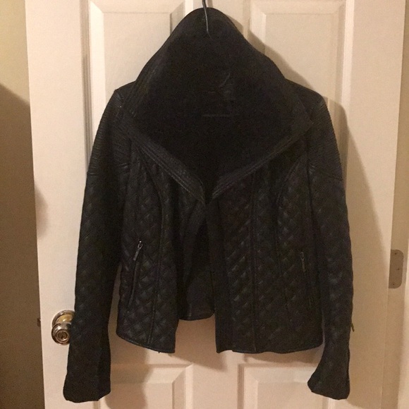 New Bcbg Maxazria fur collar vegan leather jacket - Picture 5 of 5